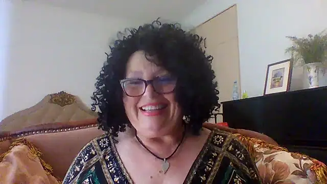 Snapshot of Milaniya606 chatting on 5, 8, 2026 Milaniya606 online show from 5, 8, 2026