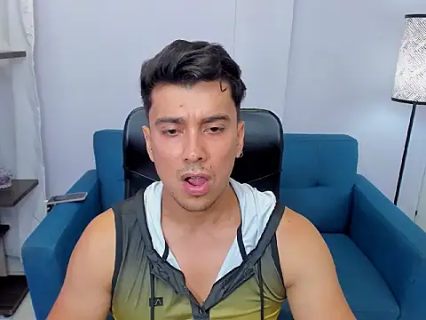 Snapshot of MorganRa chatting on 4, 11, 2025 MorganRa online show from 4, 11, 2025