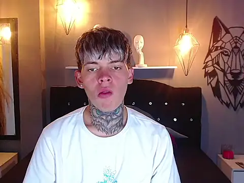 frankboyx online show from 4, 11, 2025