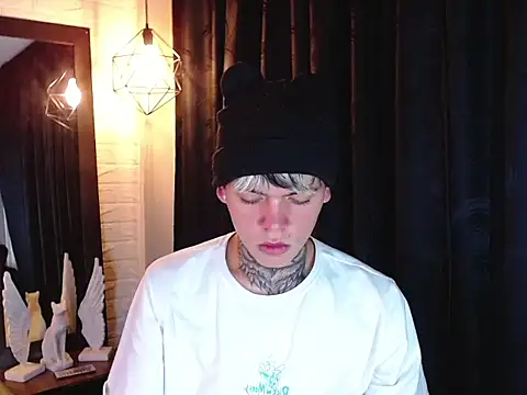 frankboyx online show from 12, 11, 2025