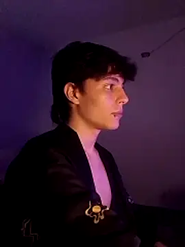 Snapshot of James_smm chatting on 6, 11, 2025 James smm online show from 6, 11, 2025