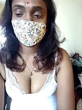 Queen-dhivya online show from 8, 3, 2026