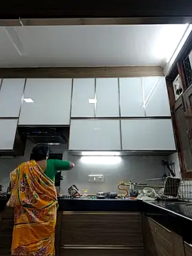 Hot-Sana2 online show from 12, 4, 2026