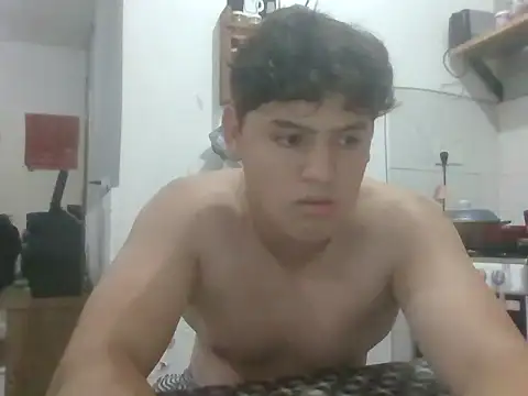 Myboy0020 online show from 16, 2, 2026