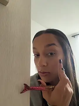 Brunettecollins05 online show from 24, 3, 2026