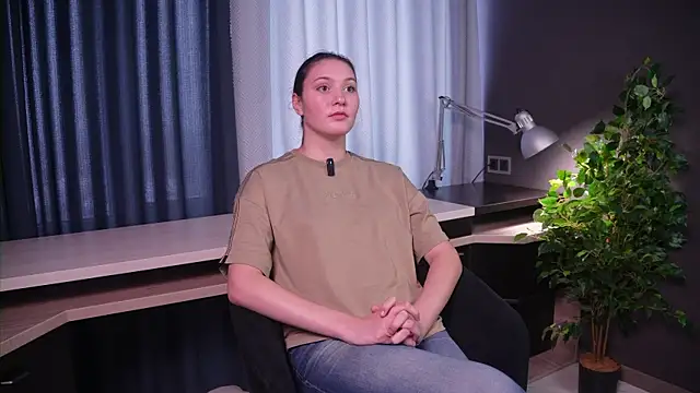 Snapshot of RubyZadroga chatting on 5, 11, 2025 RubyZadroga online show from 5, 11, 2025