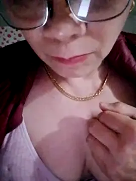 small-house123 online show from 10, 2, 2026