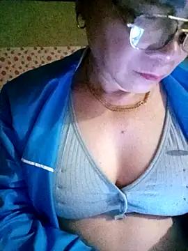 small-house123 online show from 15, 2, 2026