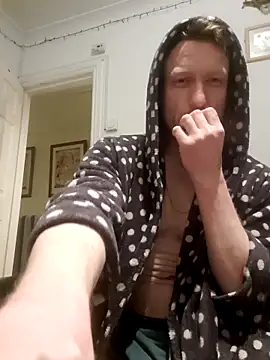 jigglethaypussi online show from 5, 3, 2026