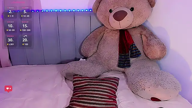 SexyNaza 1 online show from 5, 4, 2026