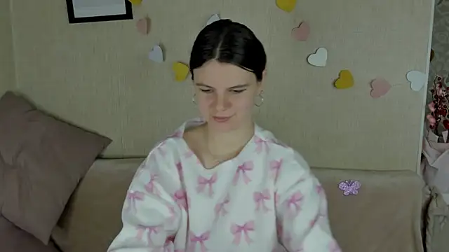 Zorianaa online show from 5, 3, 2026