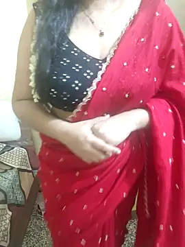 Snapshot of mouni499 chatting on 18, 5, 2026 mouni499 online show from 18, 5, 2026