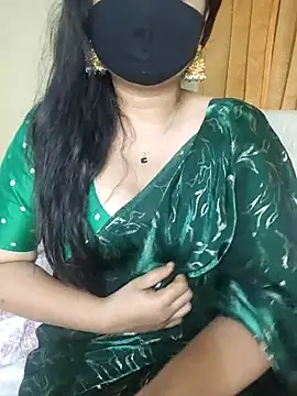 Snapshot of mouni499 chatting on 26, 5, 2026 mouni499 online show from 26, 5, 2026