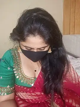 Snapshot of mouni499 chatting on 28, 5, 2026 mouni499 online show from 28, 5, 2026