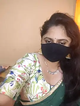 Snapshot of mouni499 chatting on 5, 6, 2026 mouni499 online show from 5, 6, 2026