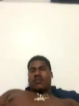 Snapshot of LaSombra690 chatting on 2, 11, 2025 LaSombra690 online show from 2, 11, 2025