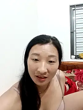 Snapshot of wees-lind chatting on 9, 11, 2025 wees-lind online show from 9, 11, 2025