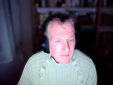 ChocolatMilka44 online show from 4, 11, 2025