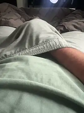 Snapshot of adamblunt59 chatting on 13, 3, 2026 adamblunt59 online show from 13, 3, 2026