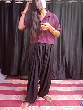 Snapshot of Soni_bhabhiji12 chatting on 8, 11, 2025 Soni bhabhiji12 online show from 8, 11, 2025