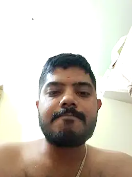 Snapshot of Mahirocky chatting on 4, 11, 2025 Mahirocky online show from 4, 11, 2025