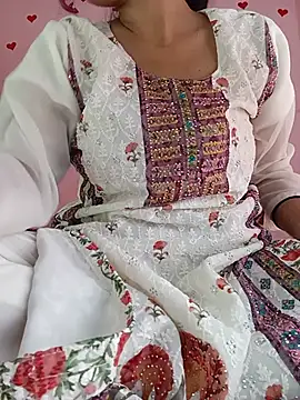 Snapshot of Saniya76 chatting on 19, 6, 2026 Saniya76 online show from 19, 6, 2026