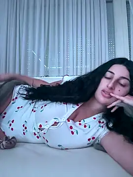 Snapshot of jojoa23 chatting on 25, 11, 2025 jojoa23 online show from 25, 11, 2025