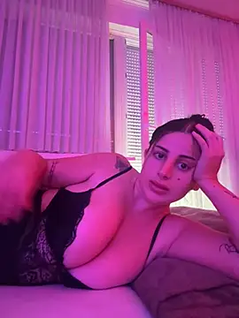 Snapshot of jojoa23 chatting on 6, 5, 2026 jojoa23 online show from 6, 5, 2026