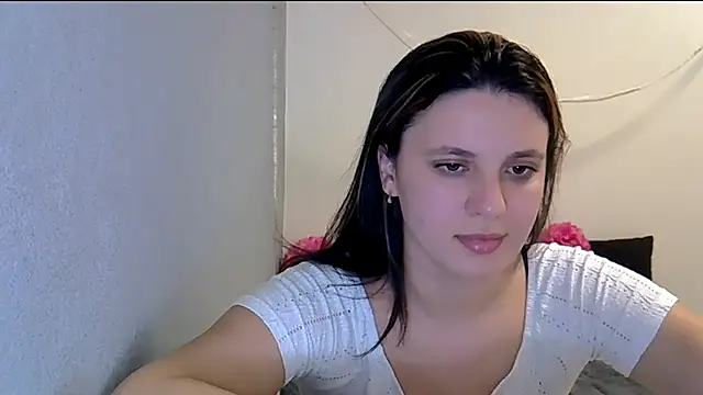 KiraHoney online show from 6, 3, 2026