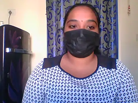 Snapshot of Mathi_cam chatting on 5, 2, 2026 Mathi cam online show from 5, 2, 2026