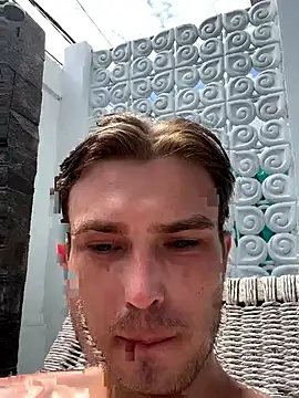 Snapshot of DanteRay chatting on 8, 3, 2026 DanteRay online show from 8, 3, 2026