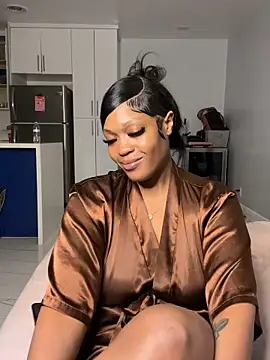 PrincessDreamm online show from 2, 2, 2026