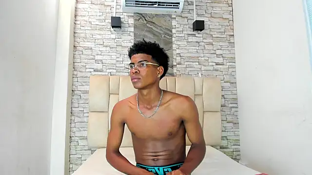 XAVI LEE online show from 26, 11, 2025