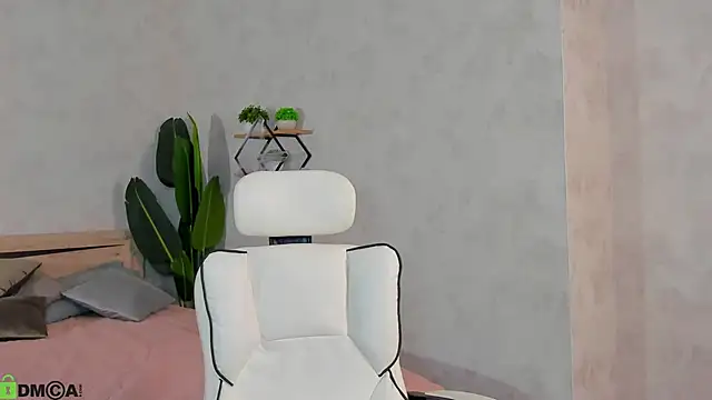 Ella Burns online show from 14, 11, 2025