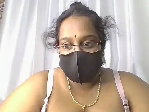hootypriya online show from 30, 6, 2026
