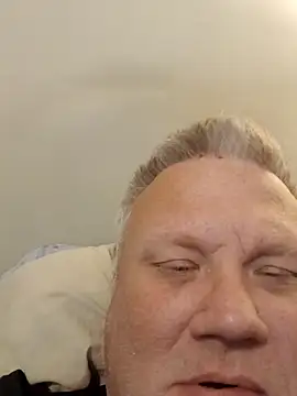 Snapshot of Jbirdb800 chatting on 4, 11, 2025 Jbirdb800 online show from 4, 11, 2025