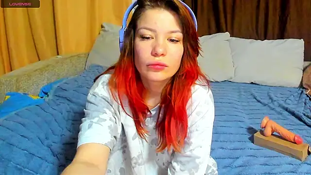 Eva purrr  online show from 4, 3, 2026