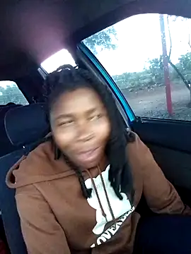 freakyCouple012 online show from 17, 11, 2025