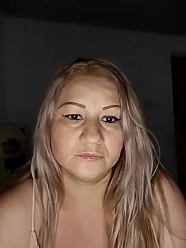 Karoline milf hot online show from 11, 11, 2025