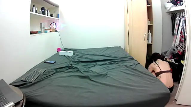 Empress Lilith online show from 18, 4, 2026