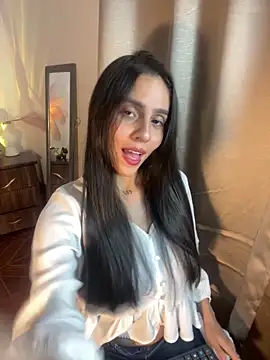 alisaa jhons1 online show from 22, 4, 2026