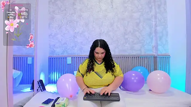 Snapshot of Reichel05_ chatting on 23, 6, 2026 Reichel05 online show from 23, 6, 2026