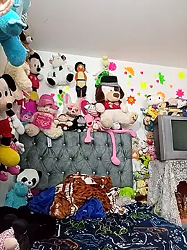 Rousanyel online show from 5, 11, 2025