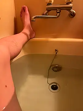 Snapshot of houkeiboy78 chatting on 8, 11, 2025 houkeiboy78 online show from 8, 11, 2025