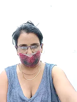 Snapshot of sanjana077 chatting on 29, 3, 2026 sanjana077 online show from 29, 3, 2026