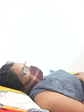 Snapshot of sanjana077 chatting on 11, 4, 2026 sanjana077 online show from 11, 4, 2026