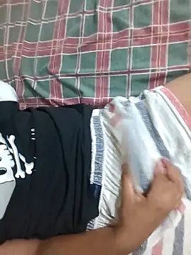 Snapshot of deduardo1302 chatting on 17, 12, 2025 deduardo1302 online show from 17, 12, 2025