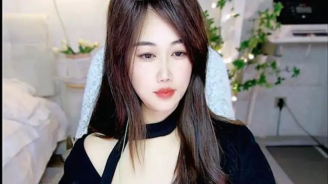 tutumissy online show from 1, 12, 2025