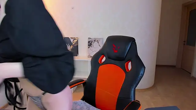 Twin kies online show from 22, 2, 2026