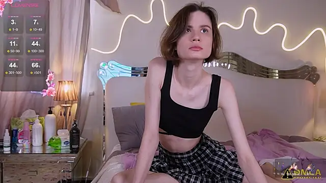 alicejay  online show from 5, 11, 2025